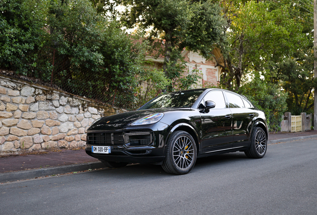 Porsche Cayenne Coupé Turbo S E-Hybrid