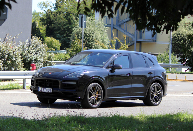 Porsche Cayenne Turbo S E-Hybrid