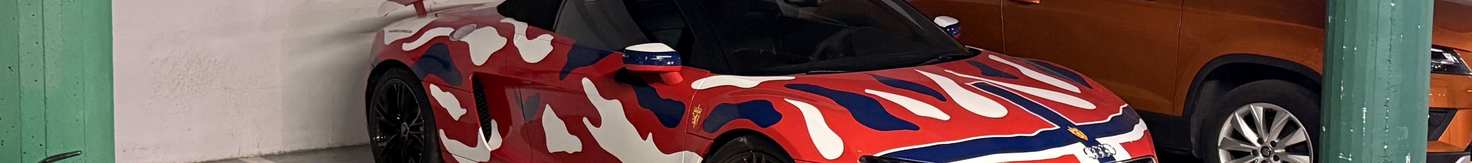 Audi R8 V10 Spyder 2013