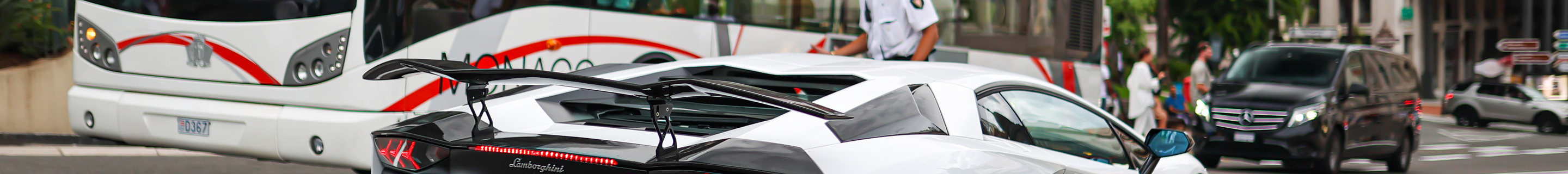 Lamborghini Aventador S LP740-4