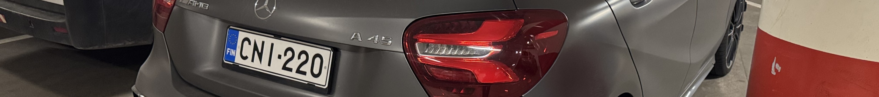 Mercedes-AMG A 45 W176 2015