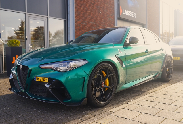 Alfa Romeo Giulia GTA