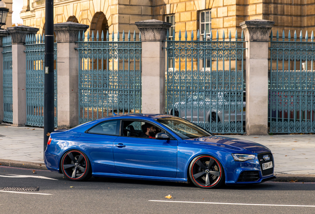 Audi RS5 B8 2012