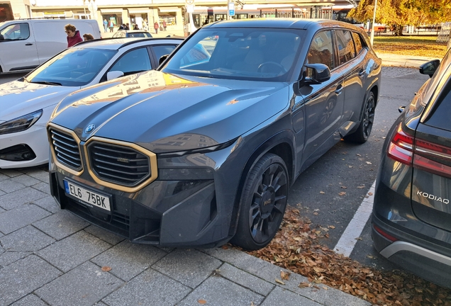 BMW XM G09