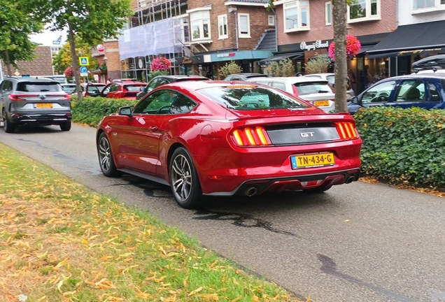 Ford Mustang GT 2015