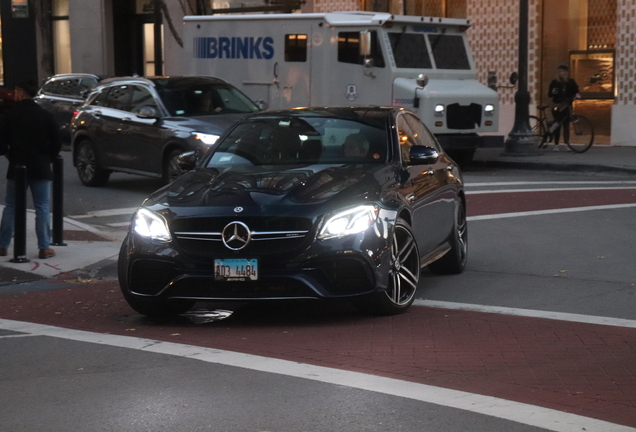 Mercedes-AMG E 63 S W213