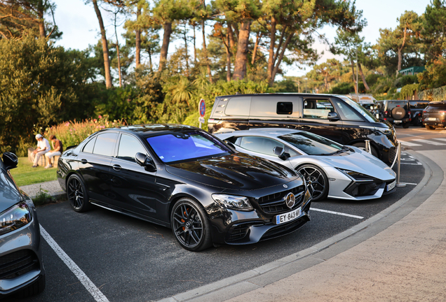 Mercedes-AMG E 63 S W213