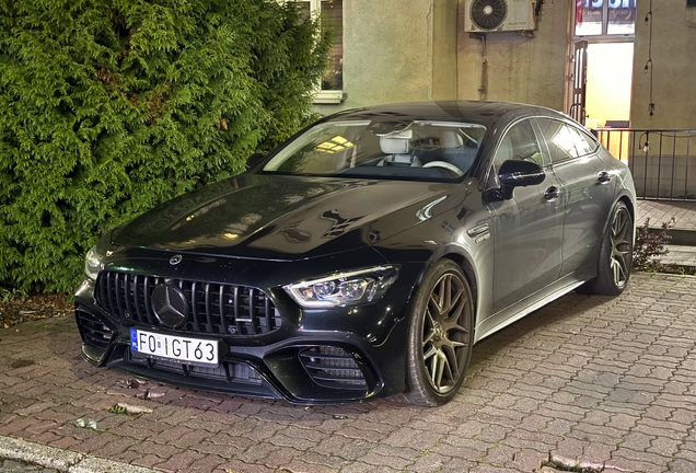 Mercedes-AMG GT 63 S X290