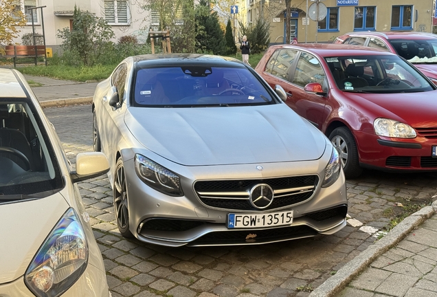 Mercedes-AMG S 63 Coupé C217