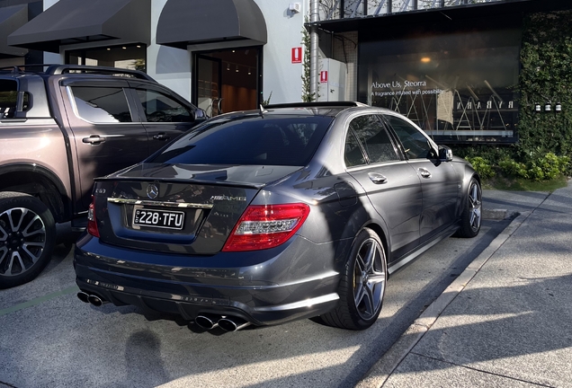 Mercedes-Benz C 63 AMG W204