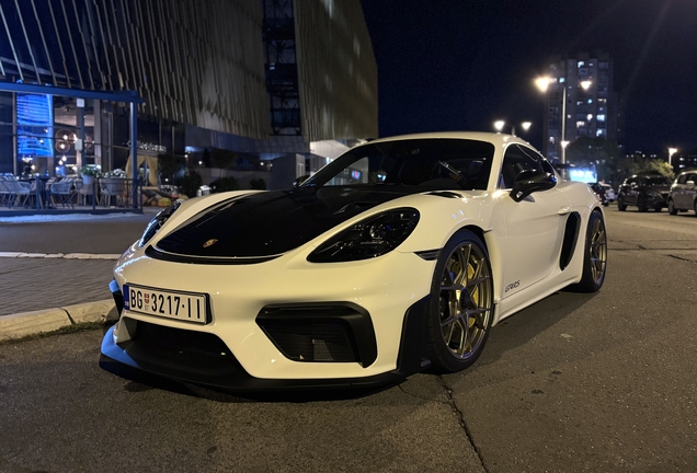 Porsche 718 Cayman GT4 RS Weissach Package