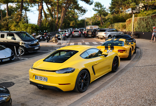 Porsche 718 Cayman GTS