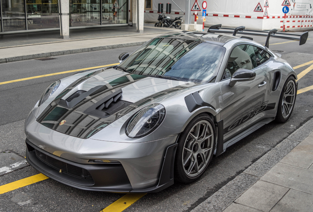Porsche 992 GT3 RS MkI Weissach Package