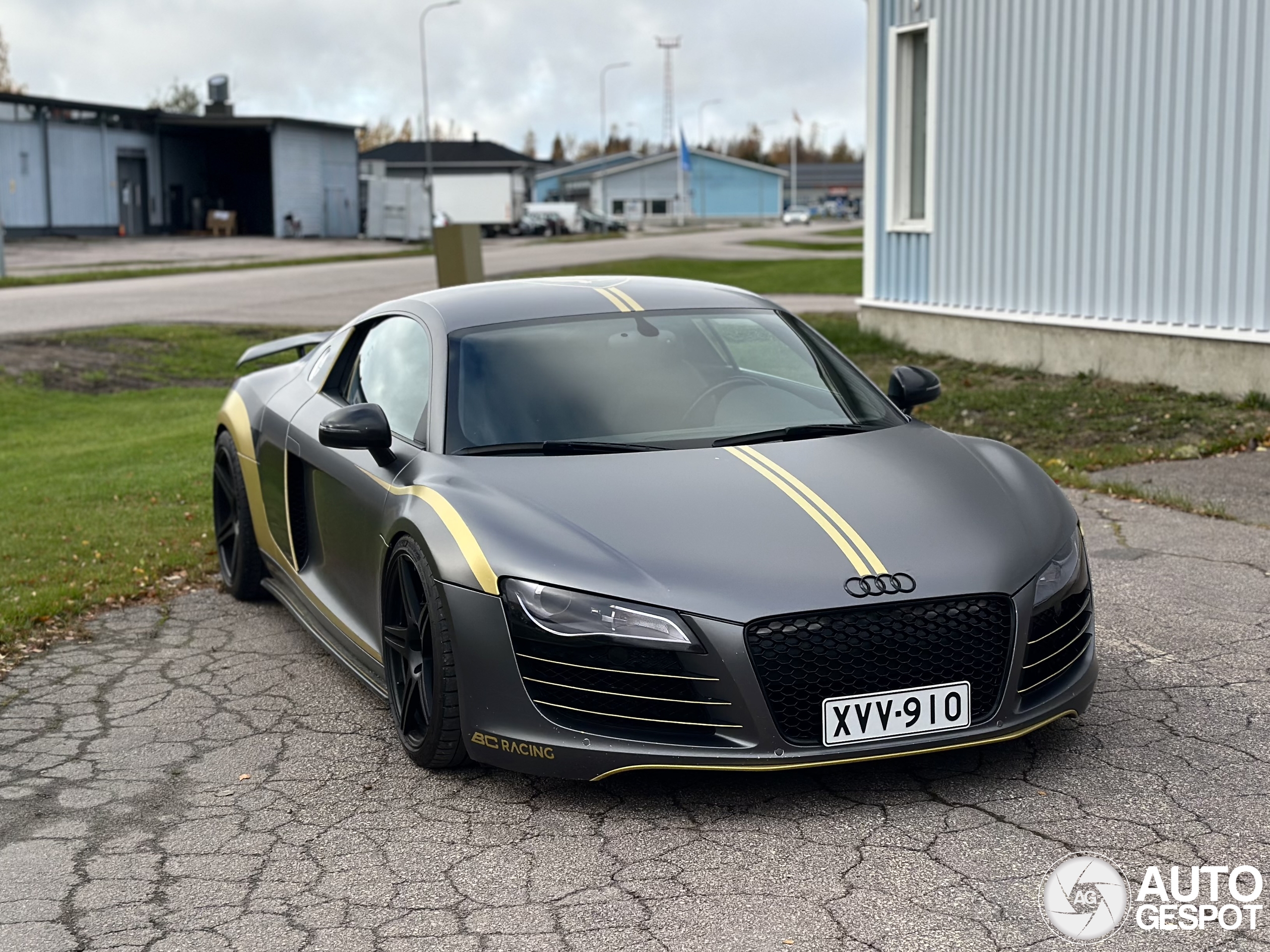 Audi R8
