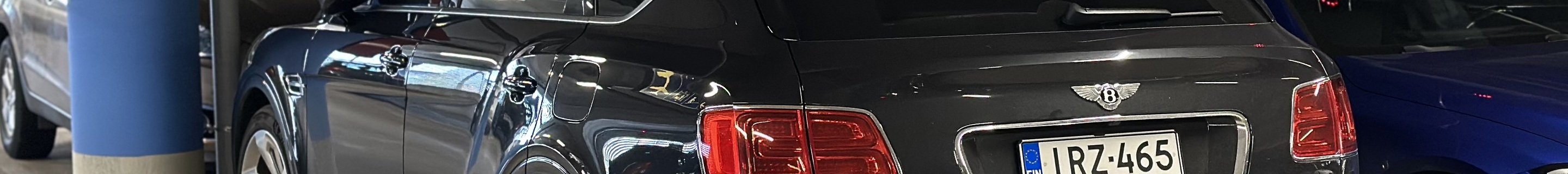 Bentley Bentayga Hybrid