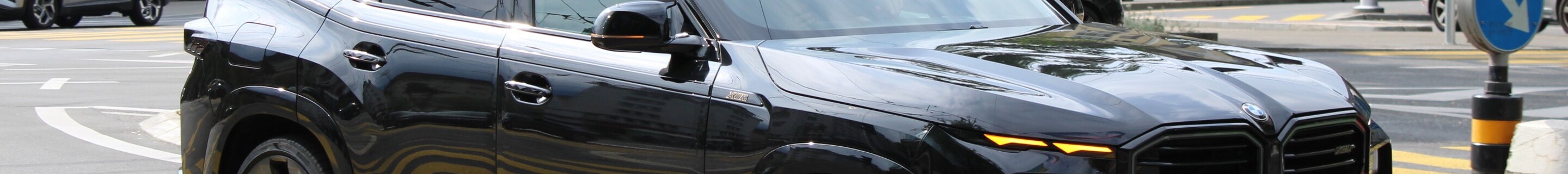 BMW XM G09