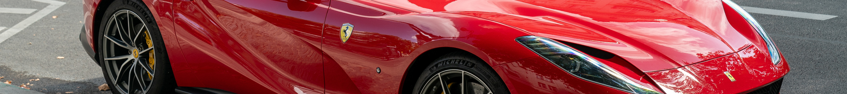 Ferrari 812 Superfast