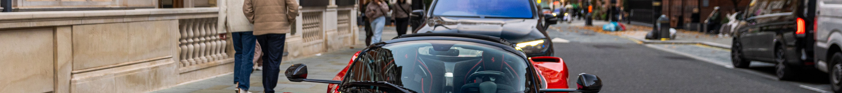 Ferrari LaFerrari Aperta