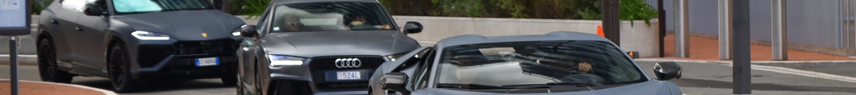Lamborghini Revuelto
