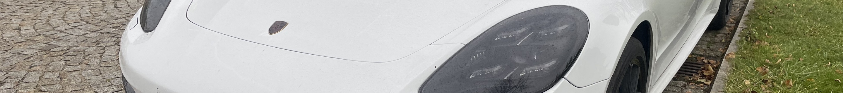 Porsche 971 Panamera Turbo MkI