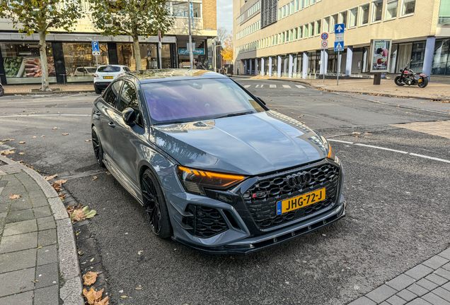 Audi RS3 Sedan 8Y