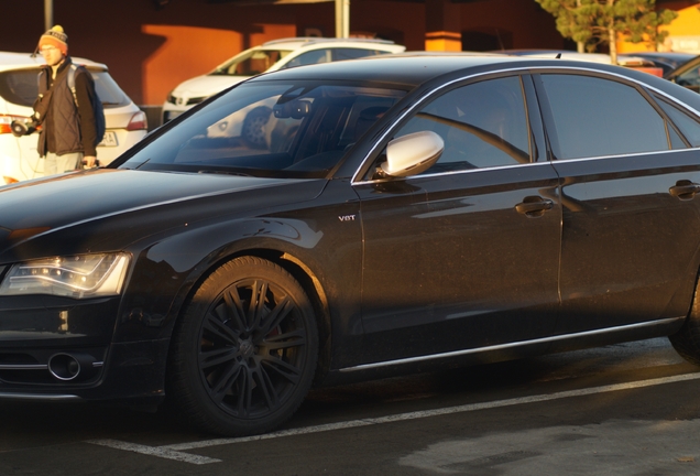 Audi S8 D4