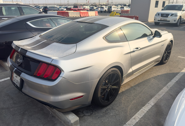 Ford Mustang GT 2015