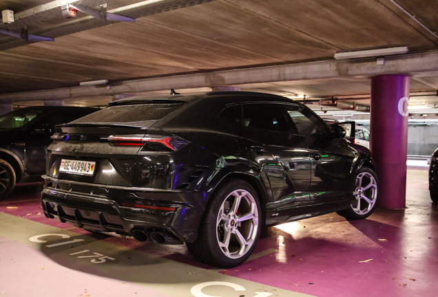 Lamborghini Urus S