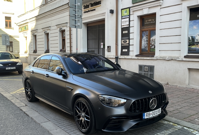 Mercedes-AMG E 63 S W213 Final Edition