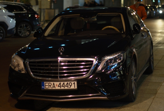 Mercedes-Benz S 63 AMG V222