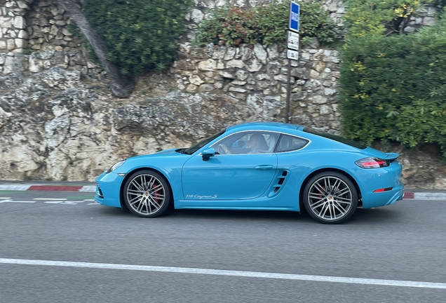 Porsche 718 Cayman S
