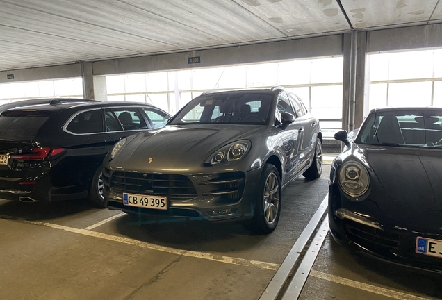 Porsche 95B Macan Turbo MkI