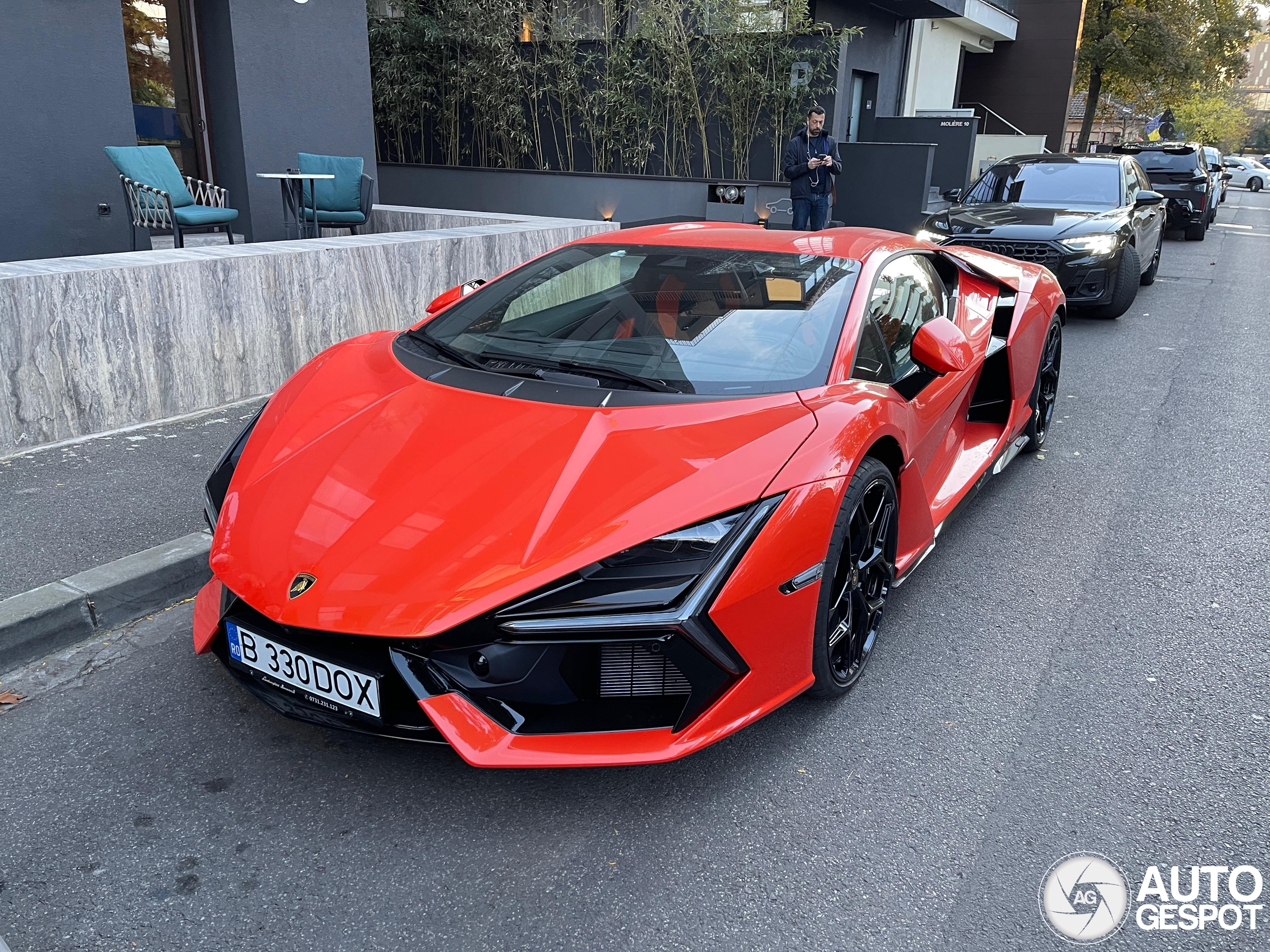Lamborghini Revuelto