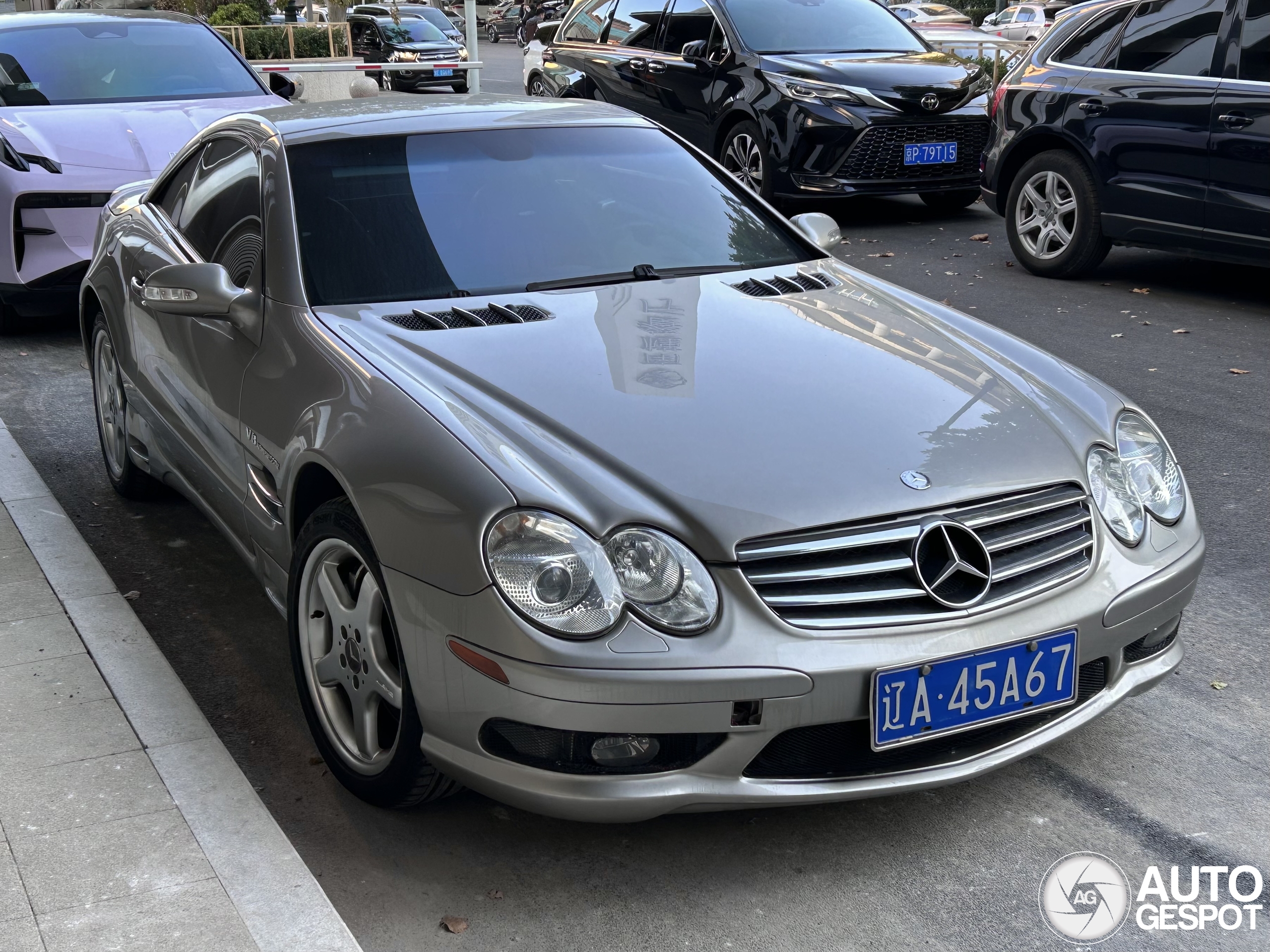 Mercedes-Benz SL 55 AMG R230