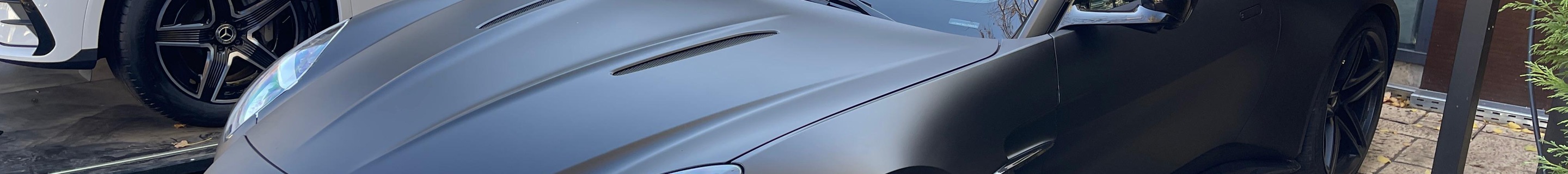 Aston Martin Vantage 2024