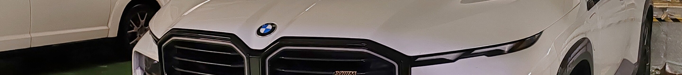 BMW XM G09