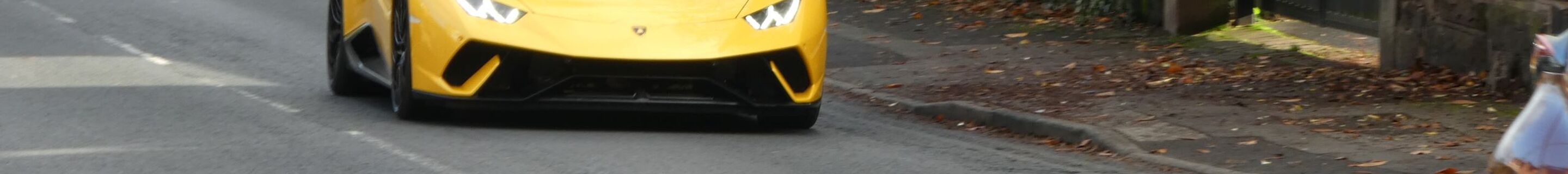 Lamborghini Huracán LP640-4 Performante Spyder