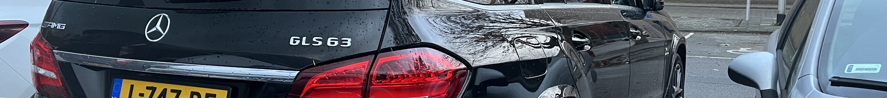 Mercedes-AMG GLS 63 X166