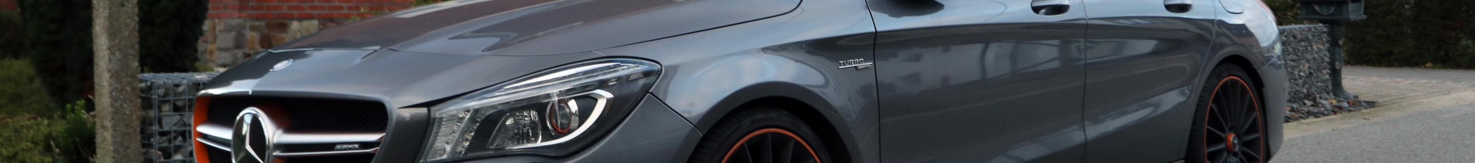 Mercedes-Benz CLA 45 AMG Shooting Brake OrangeArt Edition