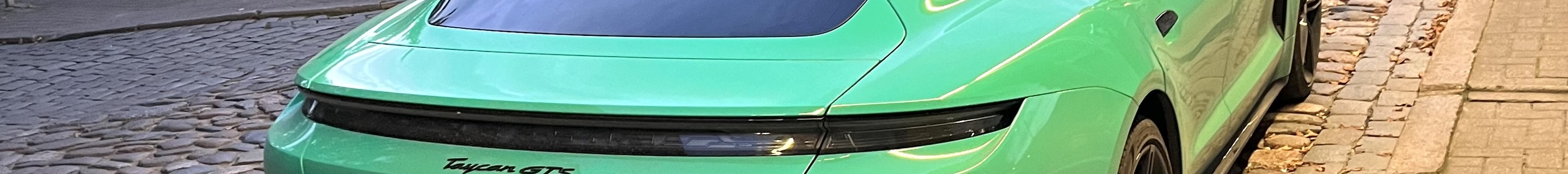 Porsche Taycan GTS