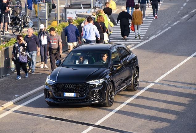 Audi RS Q8 2024