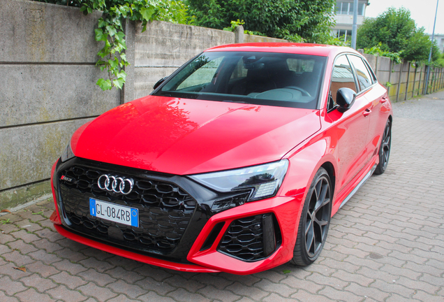Audi RS3 Sportback 8Y