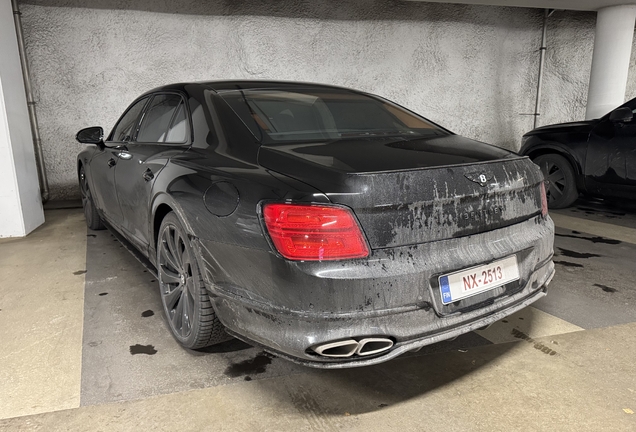 Bentley Flying Spur Azure 2025
