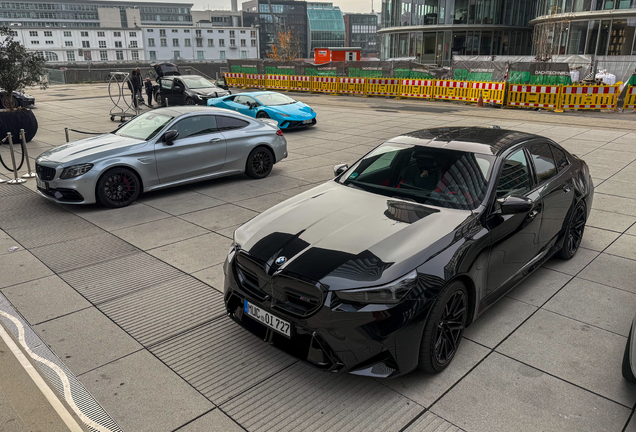BMW M5 G90