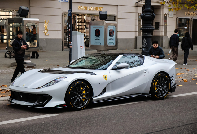 Ferrari 812 Competizione A
