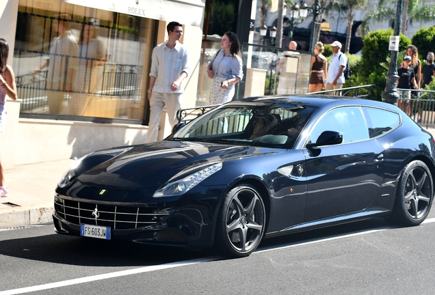 Ferrari FF