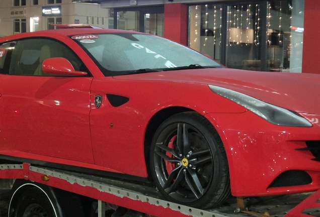 Ferrari FF