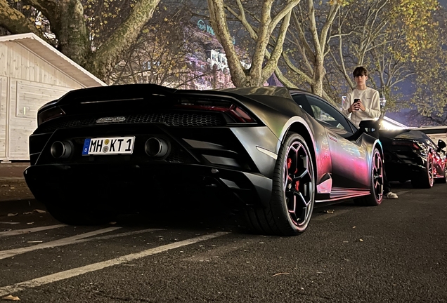 Lamborghini Huracán LP640-4 EVO