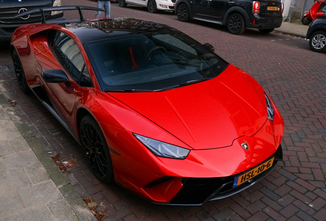 Lamborghini Huracán LP640-4 Performante
