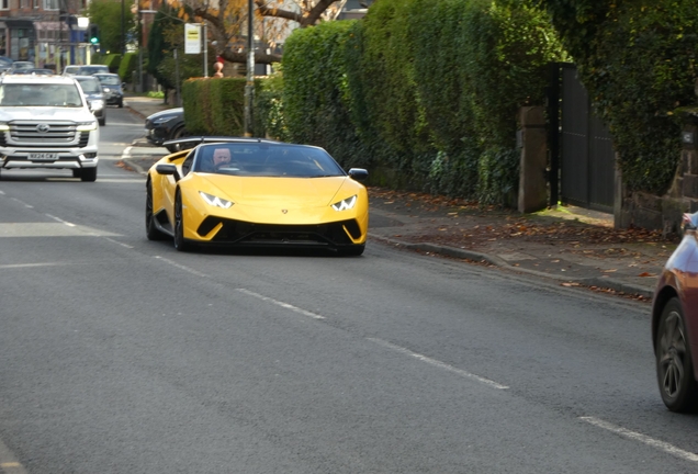 Lamborghini Huracán LP640-4 Performante Spyder